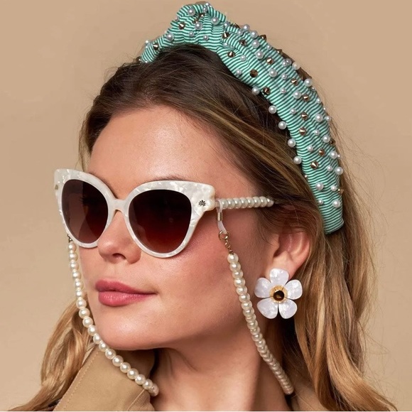 Lele Sadoughi Green & White Seersucker Embellished Knotted Headband - Picture 4 of 4